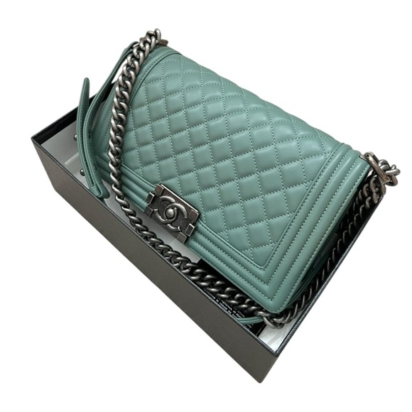 Chanel Mint Quilted Crossbody Bag - Picture 7 of 10
